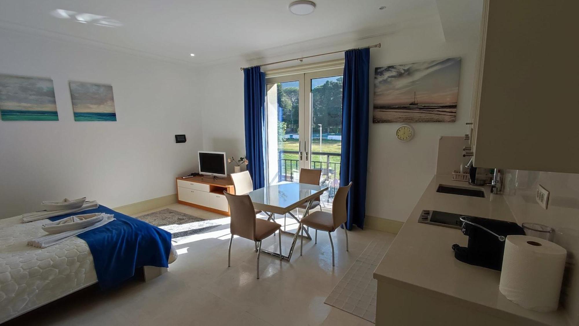 Porto Montenegro Zeta 102 - Cozy Studio Tivat Ngoại thất bức ảnh