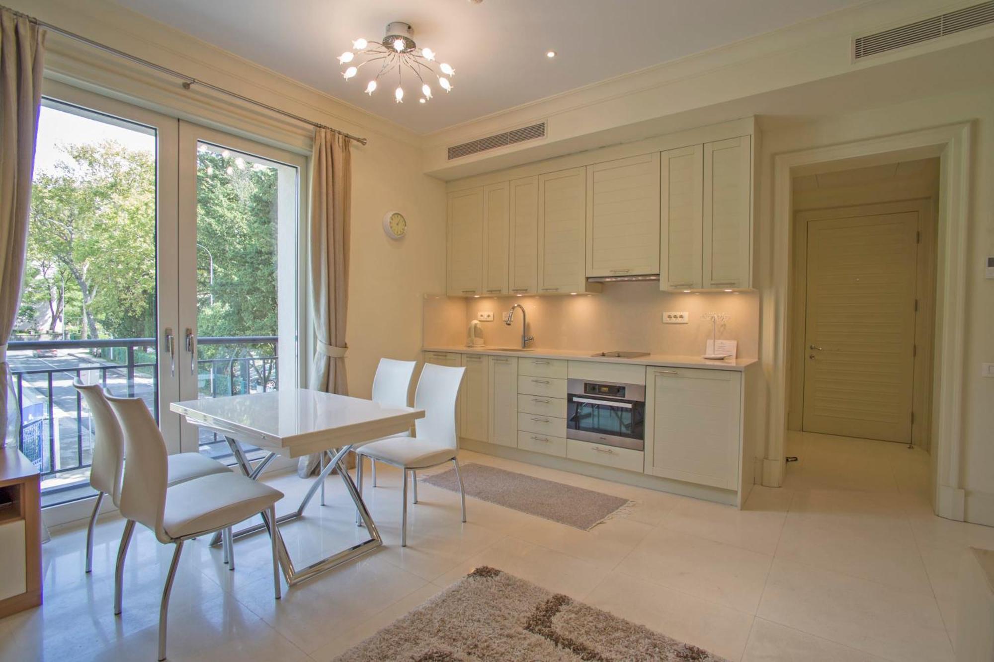 Porto Montenegro Zeta 102 - Cozy Studio Tivat Ngoại thất bức ảnh